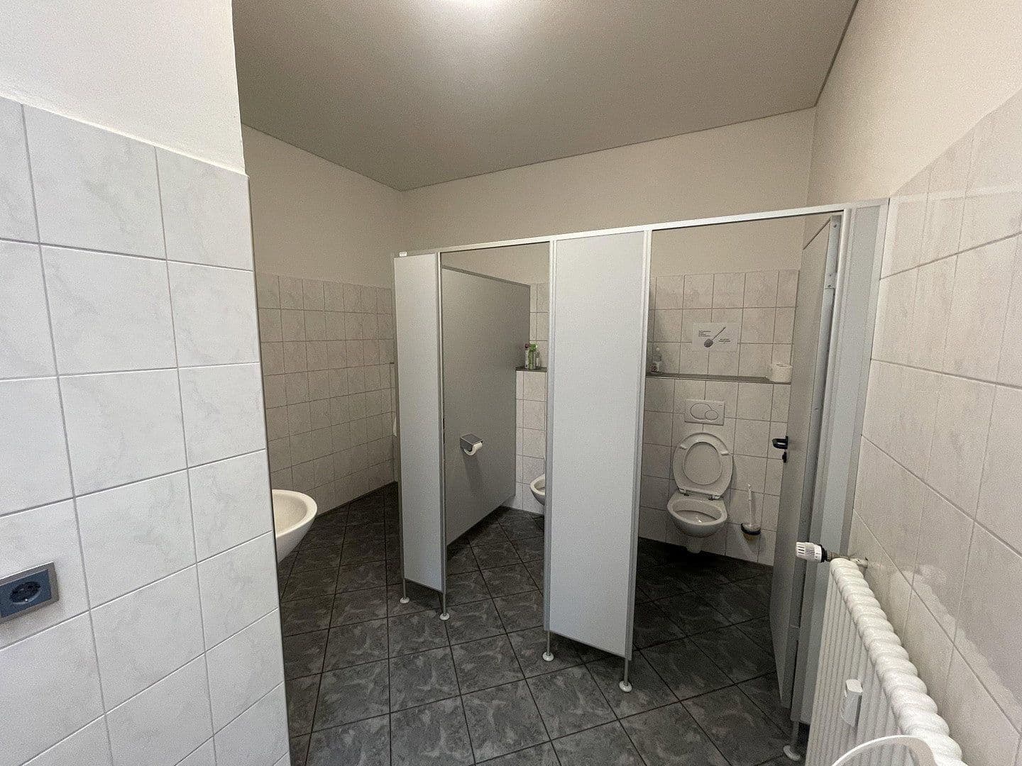 Prenájom nebytového priestoru 734 m², Lauterbachstraße 89, Eggenfelden, Bavorsko Prenájom nebytového priestoru 734 m², Lauterbachstraße 89, Eggenfelden, Bavorsko