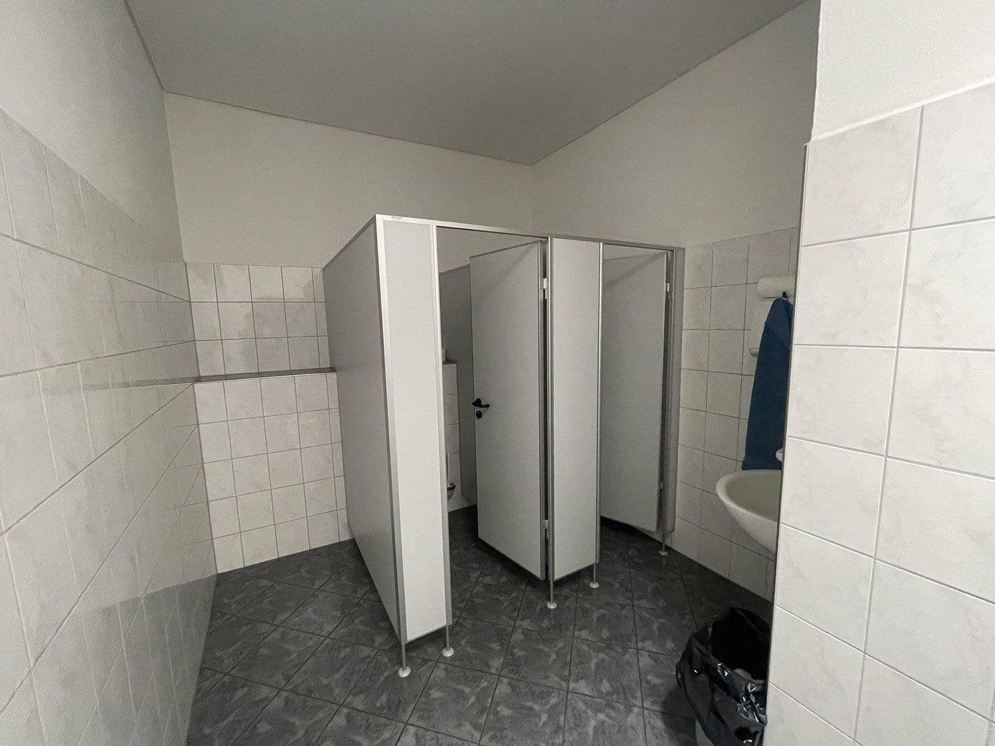Prenájom nebytového priestoru 734 m², Lauterbachstraße 89, Eggenfelden, Bavorsko Prenájom nebytového priestoru 734 m², Lauterbachstraße 89, Eggenfelden, Bavorsko