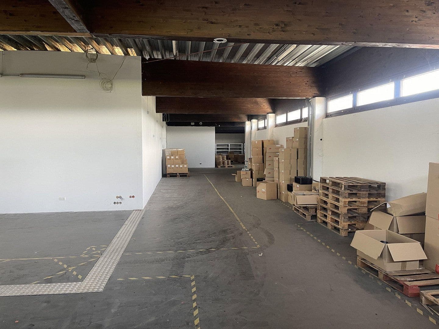Prenájom nebytového priestoru 734 m², Lauterbachstraße 89, Eggenfelden, Bavorsko Prenájom nebytového priestoru 734 m², Lauterbachstraße 89, Eggenfelden, Bavorsko