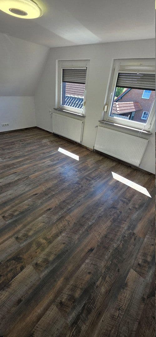Predaj domu 110 m², pozemok 748 m², Rügenstr. 7, Schortens, Dolné Sasko Predaj domu 110 m², pozemok 748 m², Rügenstr. 7, Schortens, Dolné Sasko