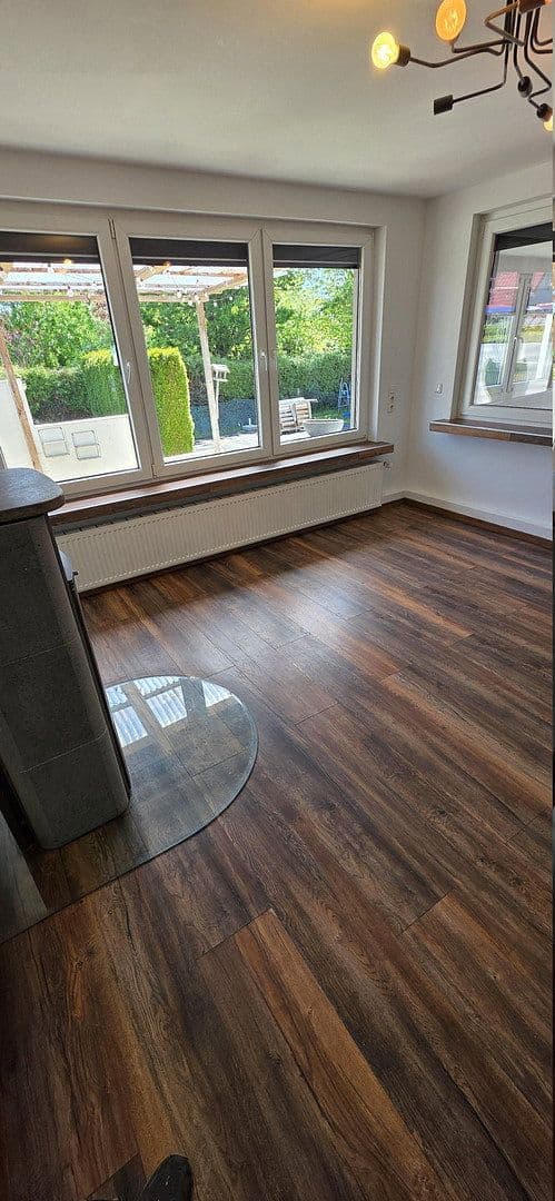 Predaj domu 110 m², pozemok 748 m², Rügenstr. 7, Schortens, Dolné Sasko Predaj domu 110 m², pozemok 748 m², Rügenstr. 7, Schortens, Dolné Sasko