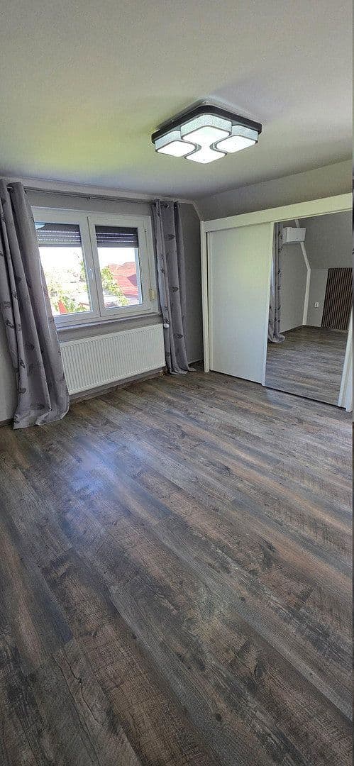 Predaj domu 110 m², pozemok 748 m², Rügenstr. 7, Schortens, Dolné Sasko Predaj domu 110 m², pozemok 748 m², Rügenstr. 7, Schortens, Dolné Sasko