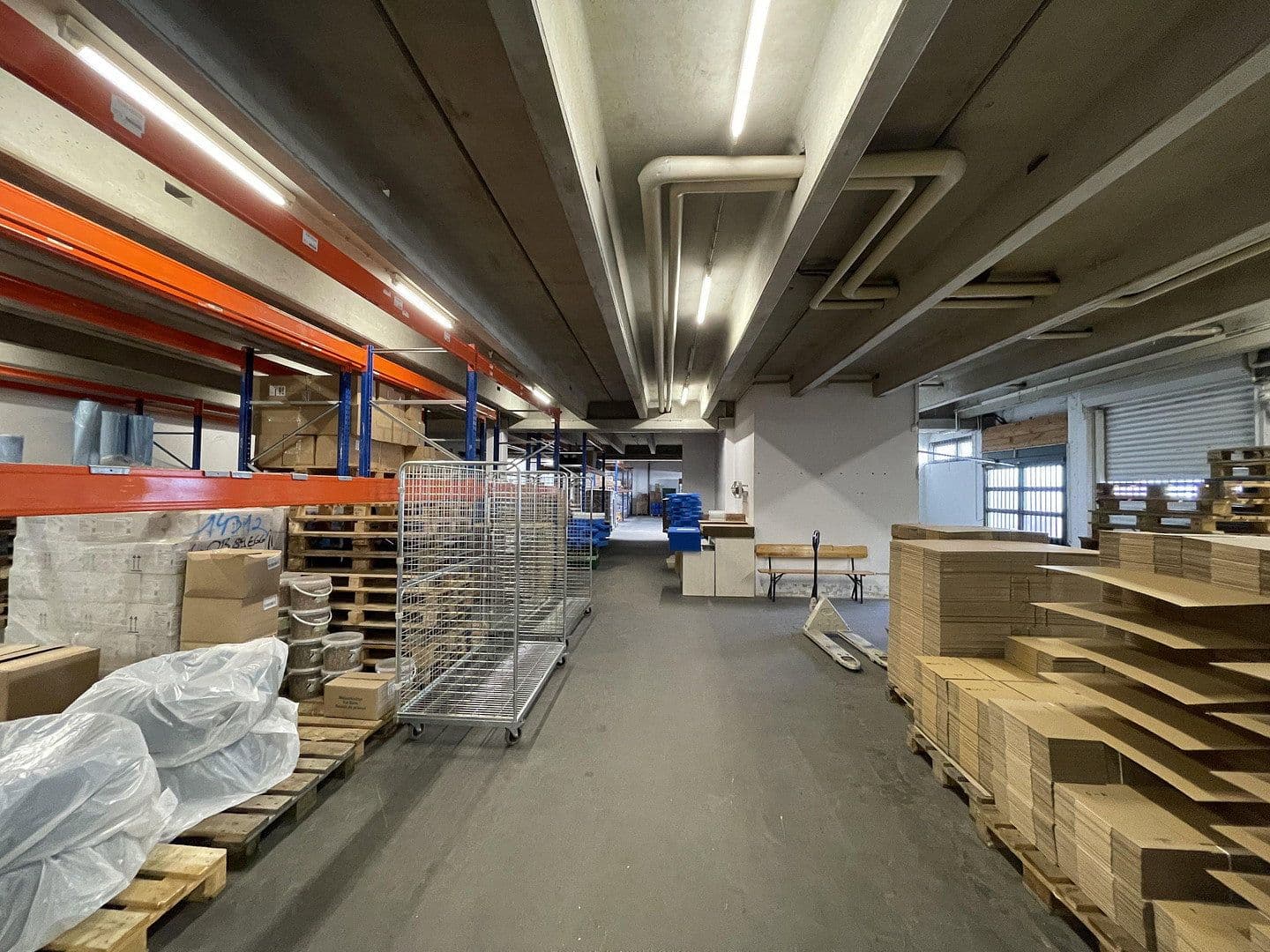 Prenájom nebytového priestoru 1.096 m², Lauterbachstraße 89, Eggenfelden, Bavorsko Prenájom nebytového priestoru 1.096 m², Lauterbachstraße 89, Eggenfelden, Bavorsko