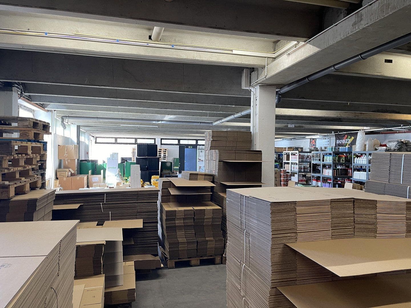 Prenájom nebytového priestoru 1.096 m², Lauterbachstraße 89, Eggenfelden, Bavorsko Prenájom nebytového priestoru 1.096 m², Lauterbachstraße 89, Eggenfelden, Bavorsko