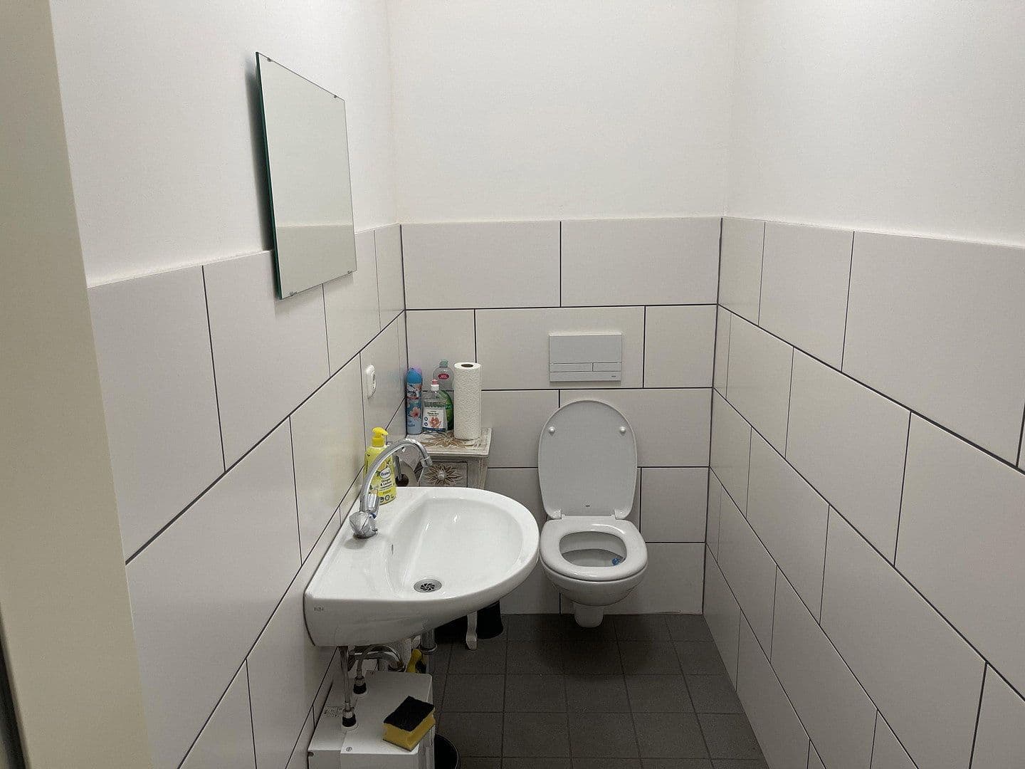 Prenájom nebytového priestoru 1.096 m², Lauterbachstraße 89, Eggenfelden, Bavorsko Prenájom nebytového priestoru 1.096 m², Lauterbachstraße 89, Eggenfelden, Bavorsko