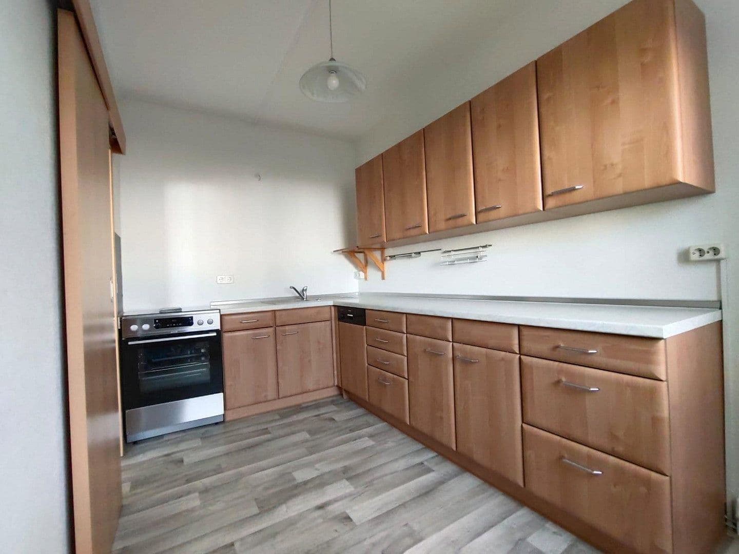 Prenájom bytu 2-izbový 54 m², Ernst Abbe Str. 16, Gera, Durínsko Prenájom bytu 2-izbový 54 m², Ernst Abbe Str. 16, Gera, Durínsko