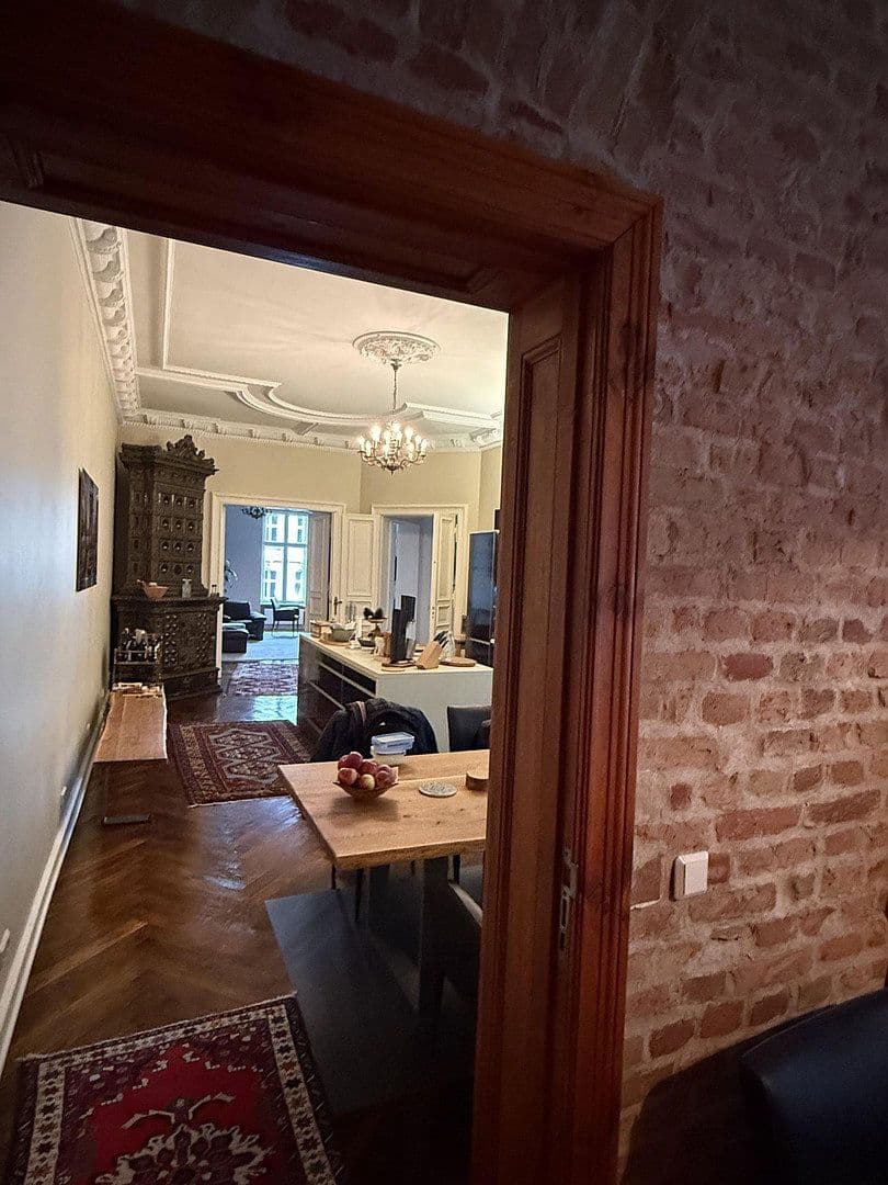 Predaj bytu 7-izbový 214 m², Berlin, Berlín Predaj bytu 7-izbový 214 m², Berlin, Berlín
