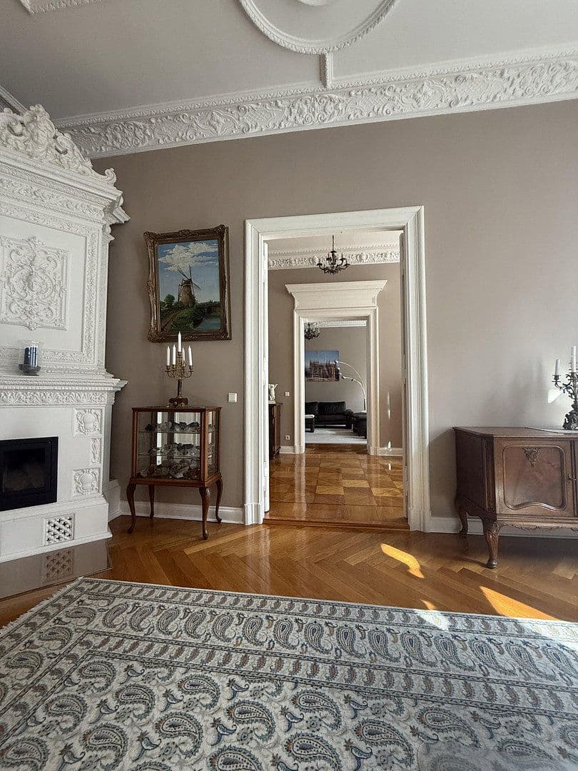 Predaj bytu 7-izbový 214 m², Berlin, Berlín Predaj bytu 7-izbový 214 m², Berlin, Berlín