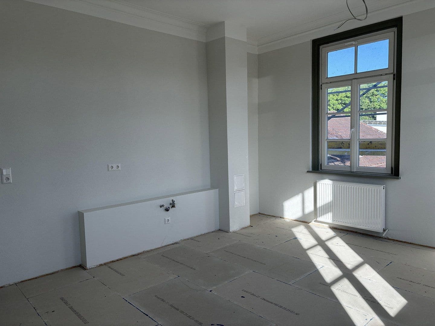 Prenájom bytu 4-izbový 98 m², Salinenstr.36, Bad Friedrichshall, Bádensko-Wurttembersko Prenájom bytu 4-izbový 98 m², Salinenstr.36, Bad Friedrichshall, Bádensko-Wurttembersko