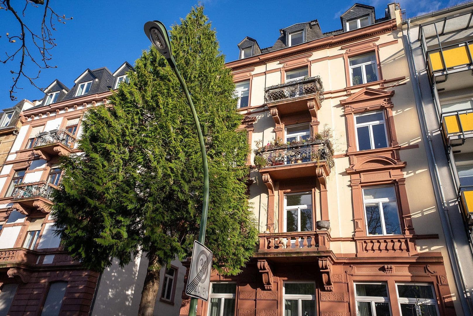 Predaj bytu 3-izbový 101 m², Günthersburgallee 58, Frankfurt am Main, Hesensko Predaj bytu 3-izbový 101 m², Günthersburgallee 58, Frankfurt am Main, Hesensko