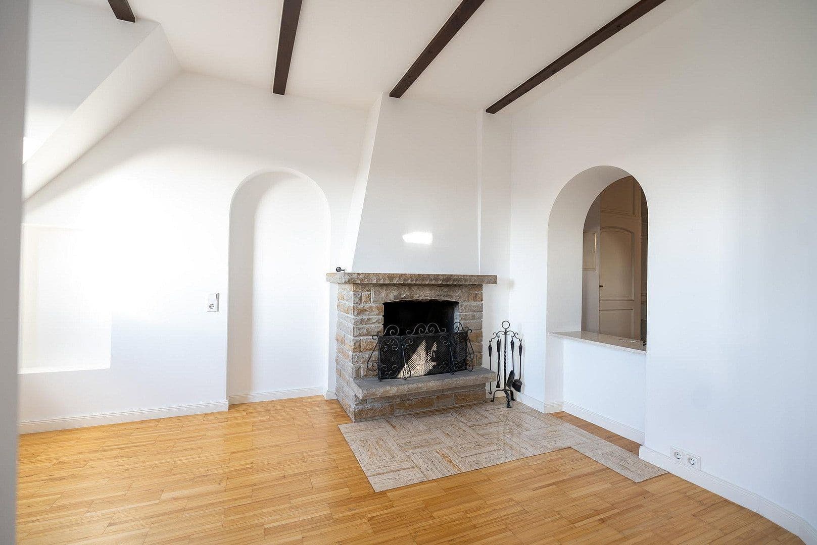 Predaj bytu 3-izbový 101 m², Günthersburgallee 58, Frankfurt am Main, Hesensko Predaj bytu 3-izbový 101 m², Günthersburgallee 58, Frankfurt am Main, Hesensko
