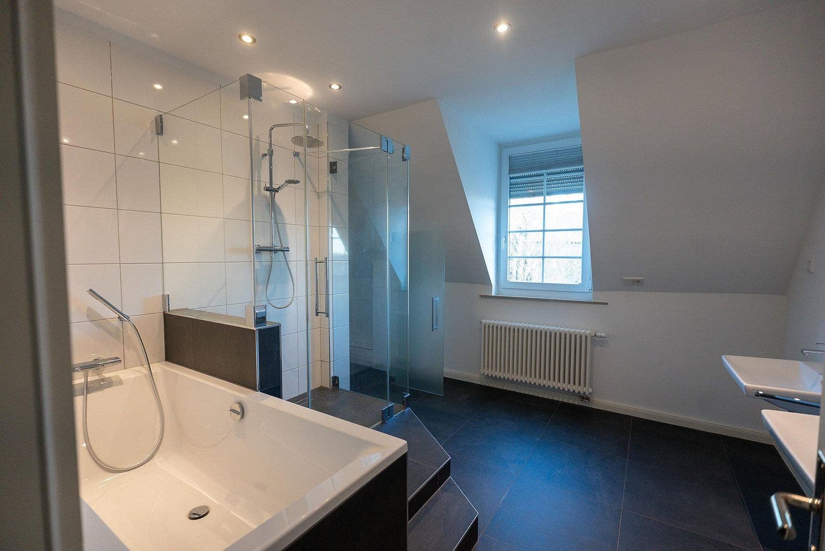 Predaj bytu 3-izbový 101 m², Günthersburgallee 58, Frankfurt am Main, Hesensko Predaj bytu 3-izbový 101 m², Günthersburgallee 58, Frankfurt am Main, Hesensko