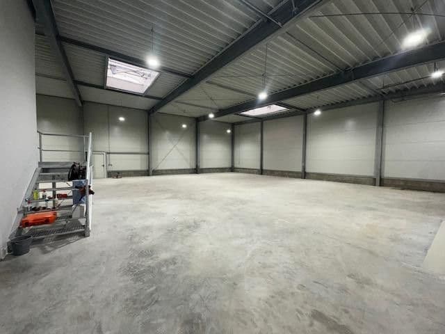 Prenájom nebytového priestoru 3.500 m², Grenzstraße 14, Halle, Sasko-Anhaltsko Prenájom nebytového priestoru 3.500 m², Grenzstraße 14, Halle, Sasko-Anhaltsko