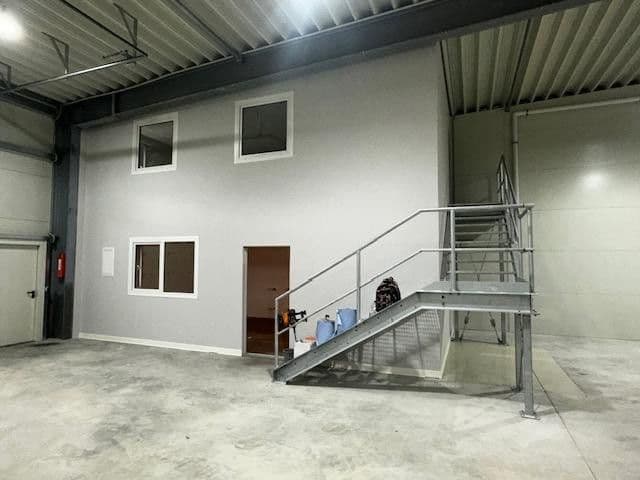 Prenájom nebytového priestoru 3.500 m², Grenzstraße 14, Halle, Sasko-Anhaltsko Prenájom nebytového priestoru 3.500 m², Grenzstraße 14, Halle, Sasko-Anhaltsko
