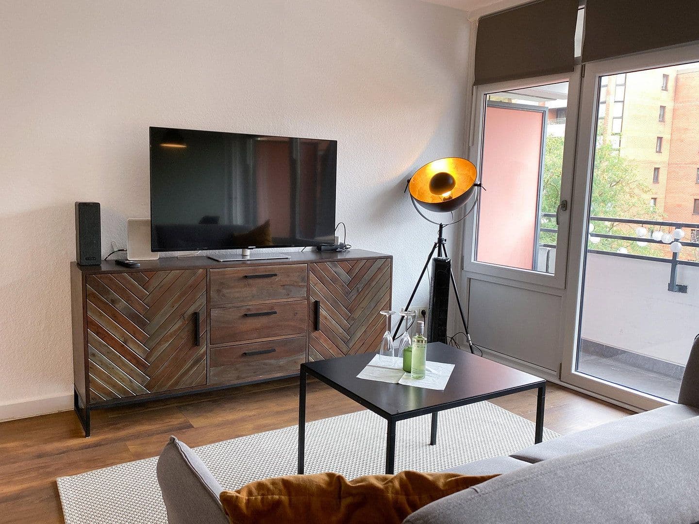 Prenájom nebytového priestoru 35 m², Görlitzer Straße 7, Neuss, Severné Porýnie - Westfálsko Prenájom nebytového priestoru 35 m², Görlitzer Straße 7, Neuss, Severné Porýnie - Westfálsko