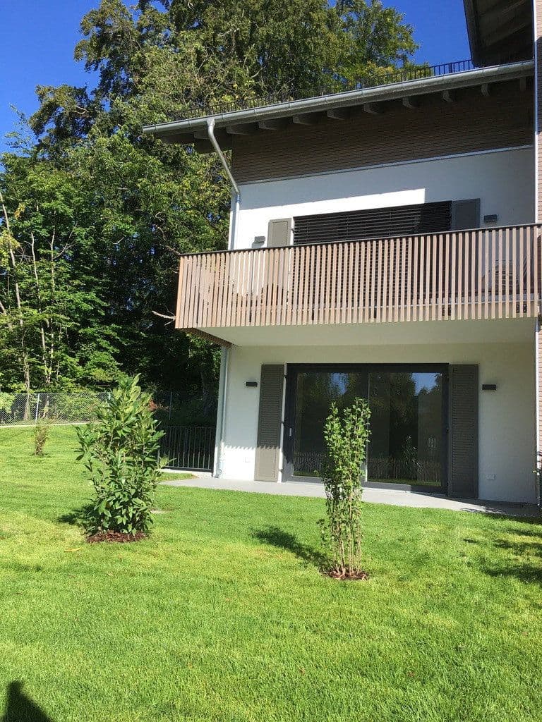 Prenájom bytu 2-izbový 102 m², Tutzing, Bavorsko Prenájom bytu 2-izbový 102 m², Tutzing, Bavorsko