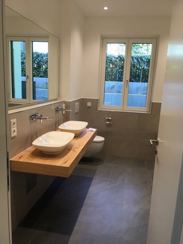 Prenájom bytu 2-izbový 102 m², Tutzing, Bavorsko Prenájom bytu 2-izbový 102 m², Tutzing, Bavorsko