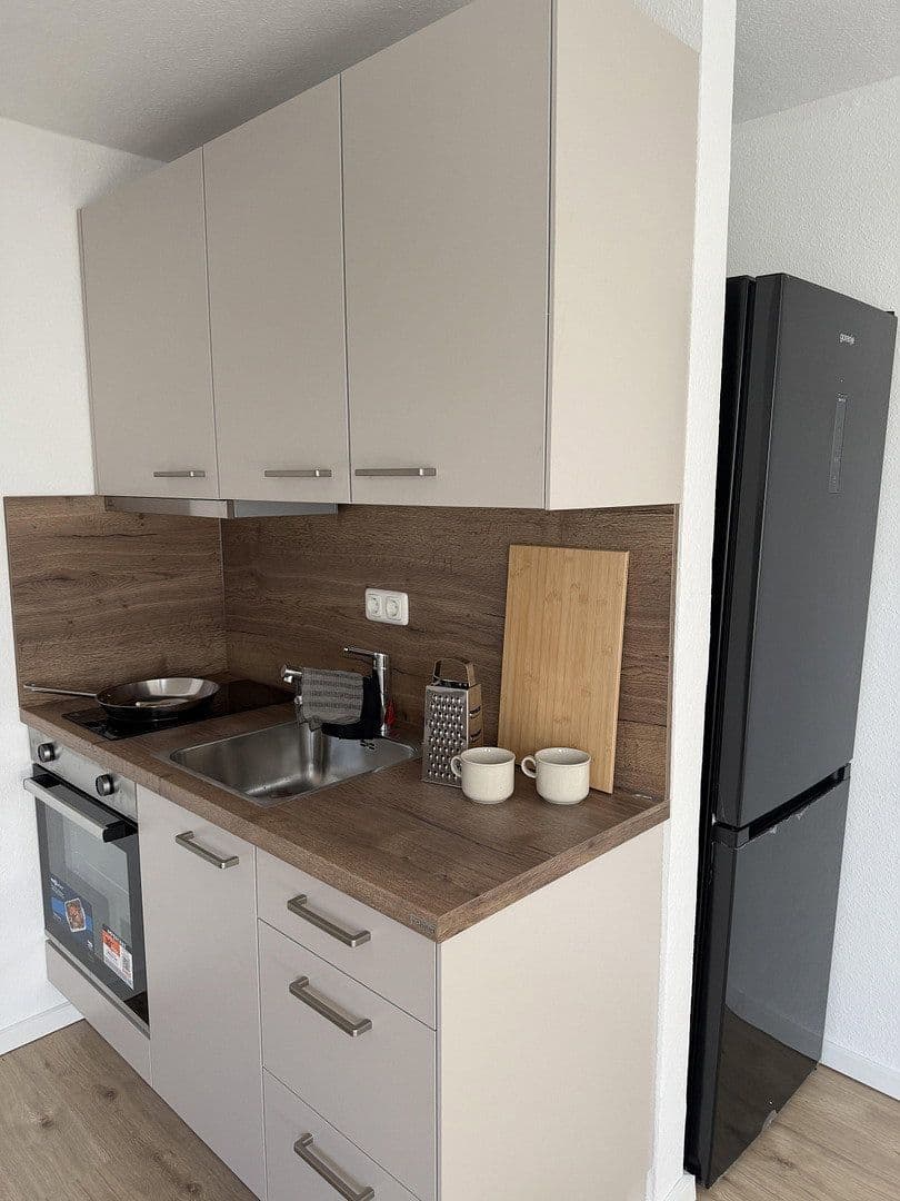 Prenájom bytu 1-izbový 24 m², Dormagen, Severné Porýnie - Westfálsko Prenájom bytu 1-izbový 24 m², Dormagen, Severné Porýnie - Westfálsko