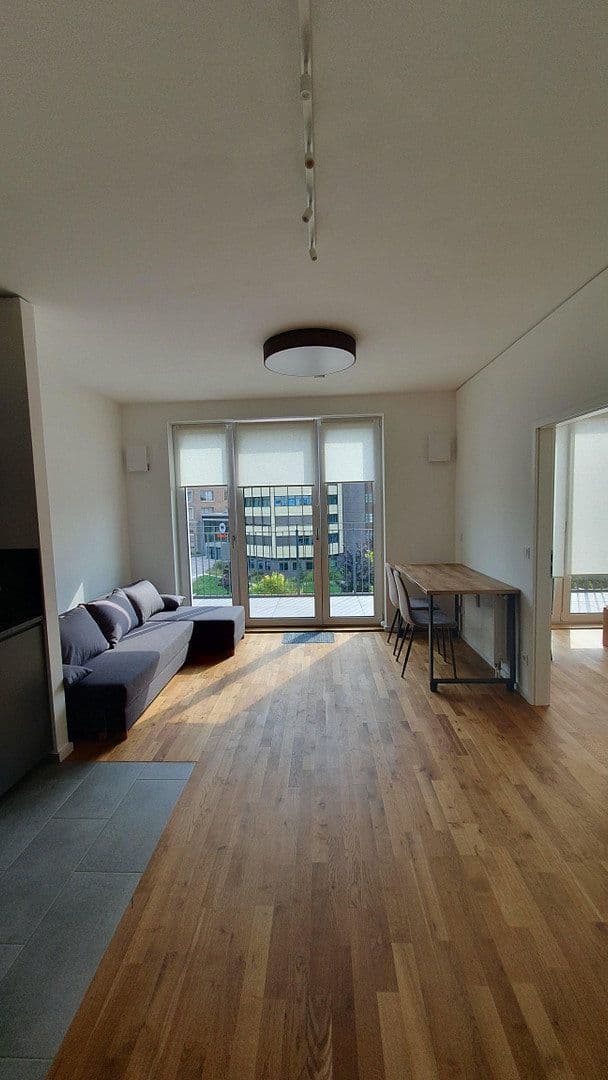 Prenájom bytu 2-izbový 44 m², Ringstraße 70b, Berlin, Berlín Prenájom bytu 2-izbový 44 m², Ringstraße 70b, Berlin, Berlín