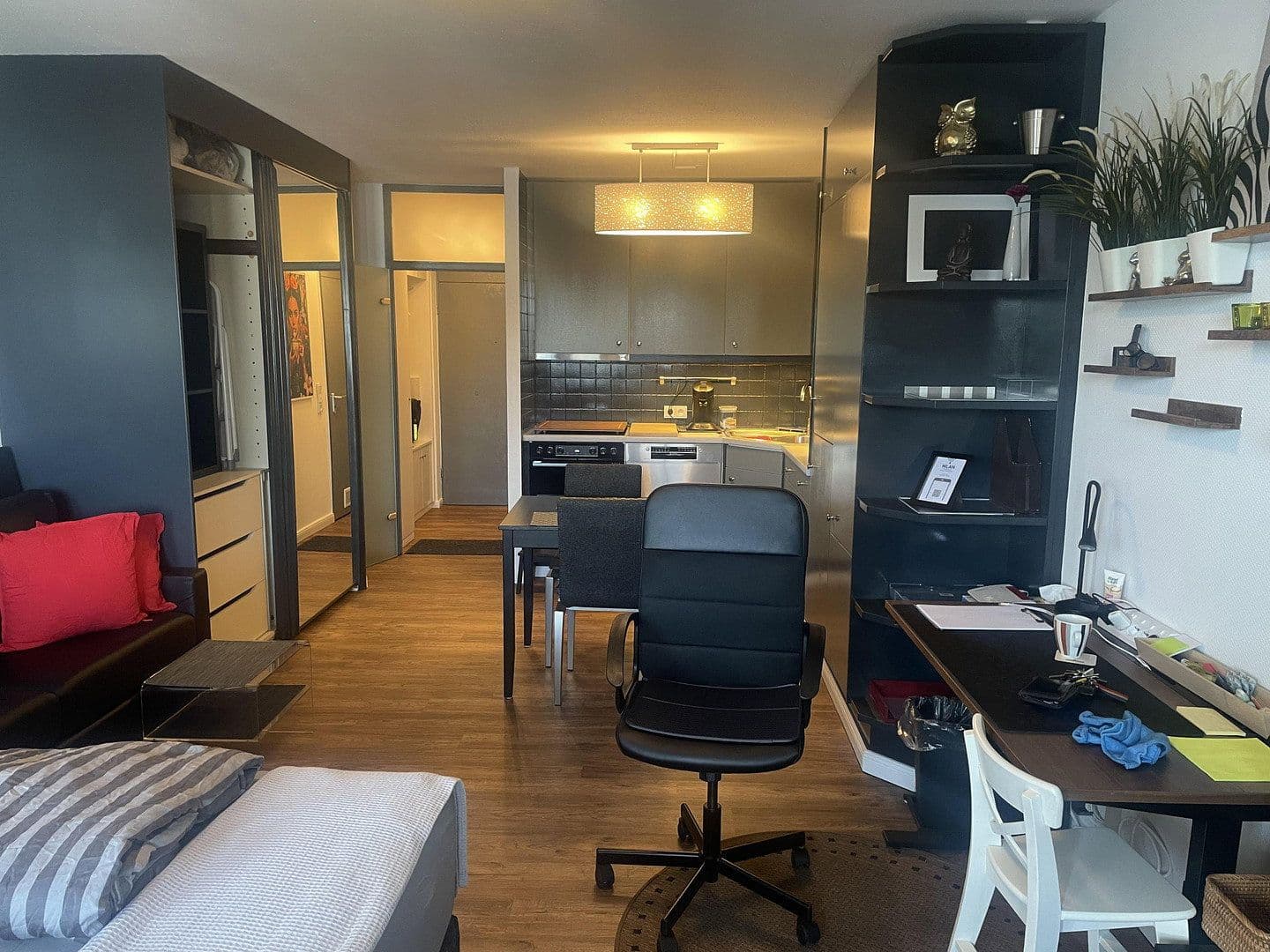 Prenájom bytu 1-izbový 35 m², Mittlerer Hasenpfad 39, Frankfurt, Hesensko Prenájom bytu 1-izbový 35 m², Mittlerer Hasenpfad 39, Frankfurt, Hesensko