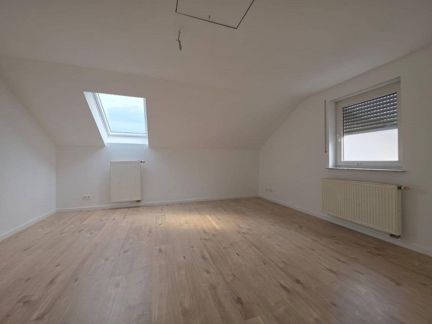 Prenájom domu 120 m², pozemok 212 m², Bad Friedrichshall, Bádensko-Wurttembersko Prenájom domu 120 m², pozemok 212 m², Bad Friedrichshall, Bádensko-Wurttembersko