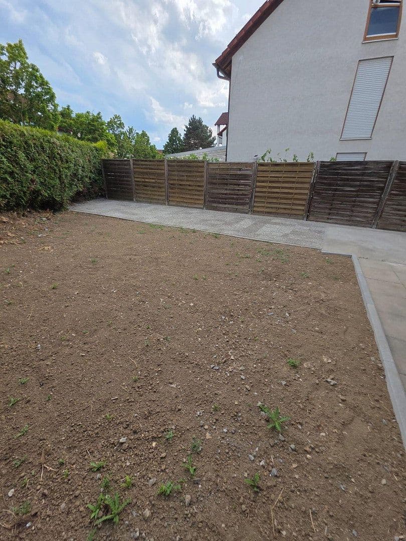 Prenájom domu 120 m², pozemok 212 m², Bad Friedrichshall, Bádensko-Wurttembersko Prenájom domu 120 m², pozemok 212 m², Bad Friedrichshall, Bádensko-Wurttembersko