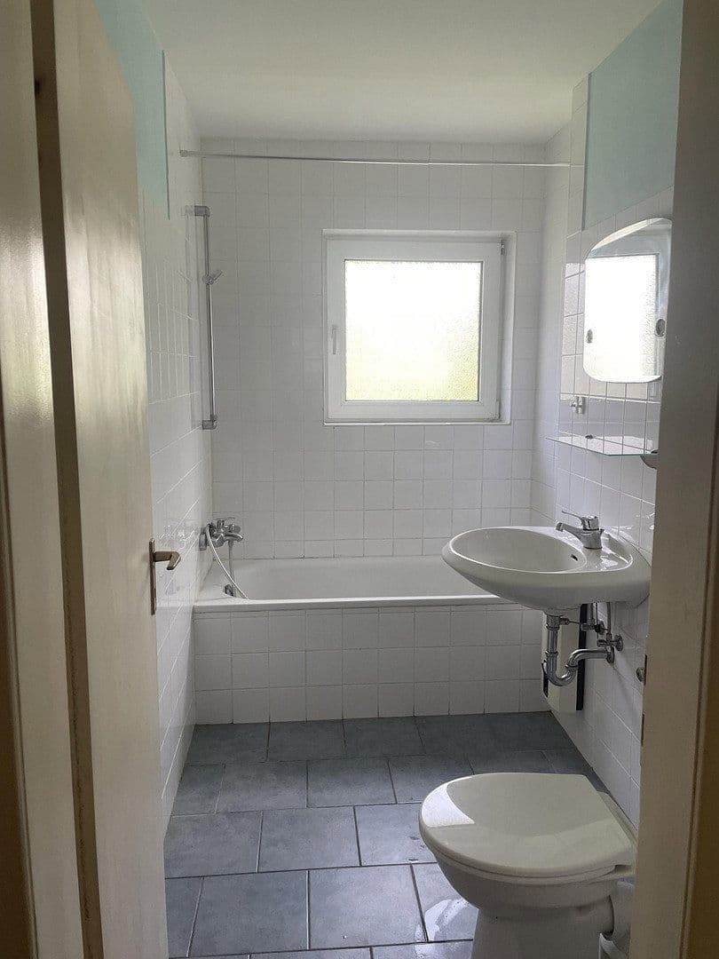 Prenájom bytu 2-izbový 58 m², Ahornweg X, Köln, Severné Porýnie - Westfálsko Prenájom bytu 2-izbový 58 m², Ahornweg X, Köln, Severné Porýnie - Westfálsko