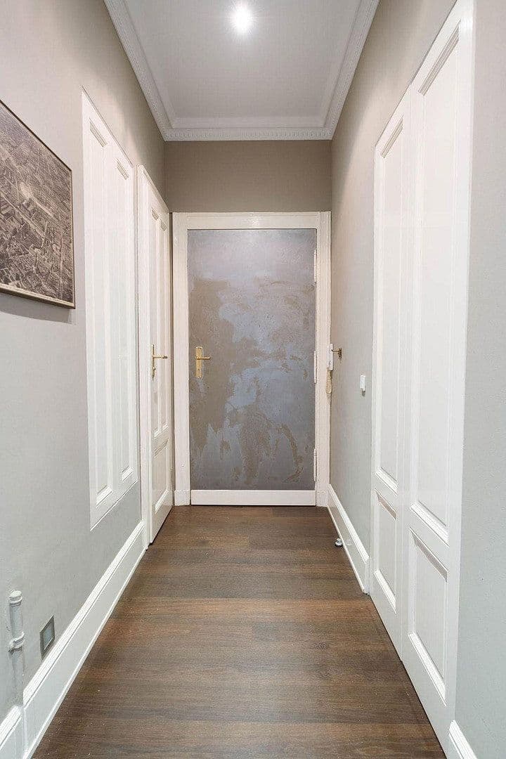 Prenájom bytu 3-izbový 71 m², Berlin, Berlín Prenájom bytu 3-izbový 71 m², Berlin, Berlín