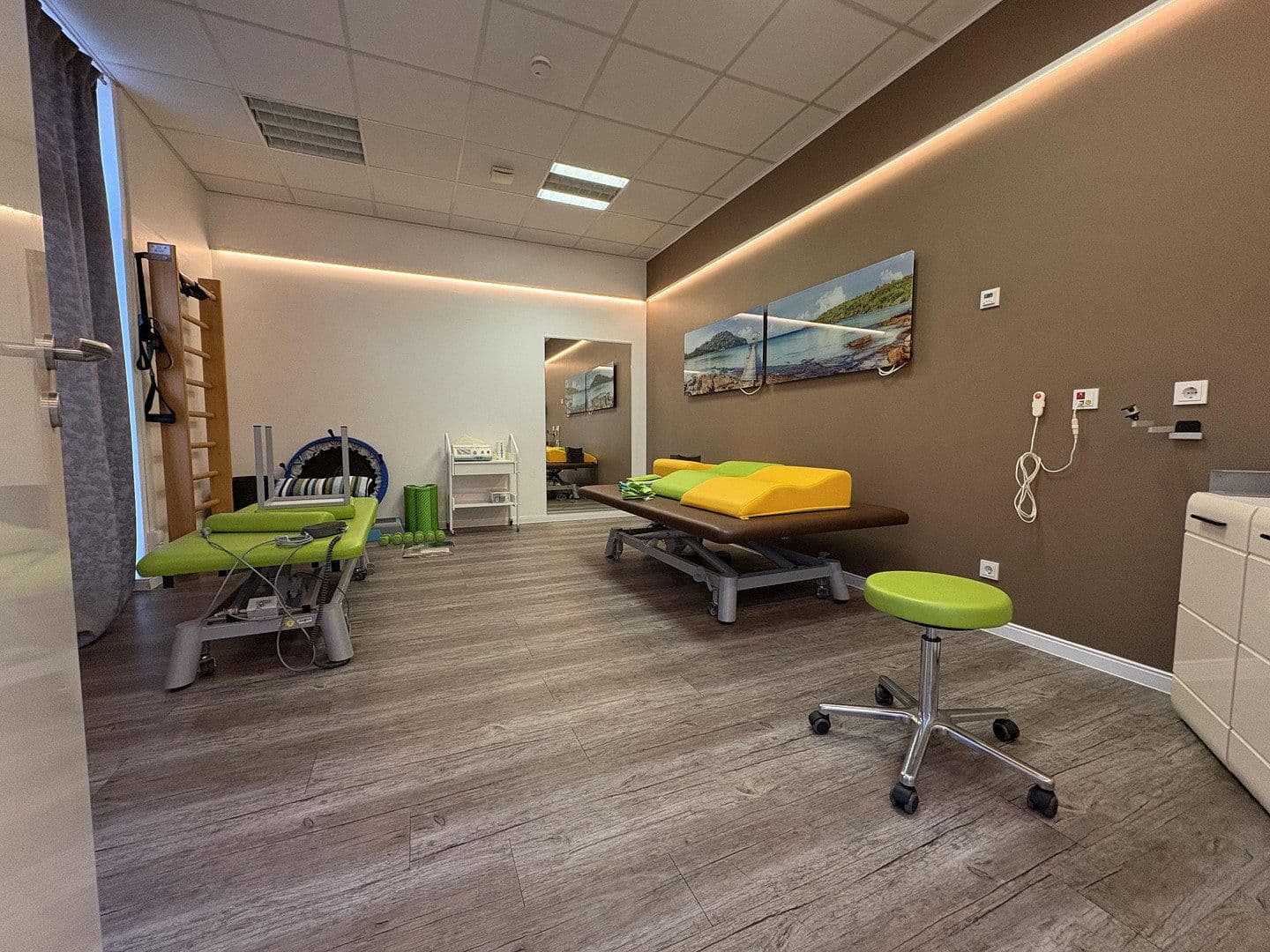 Predaj kancelárie 440 m², Dietzenbach, Hesensko Predaj kancelárie 440 m², Dietzenbach, Hesensko