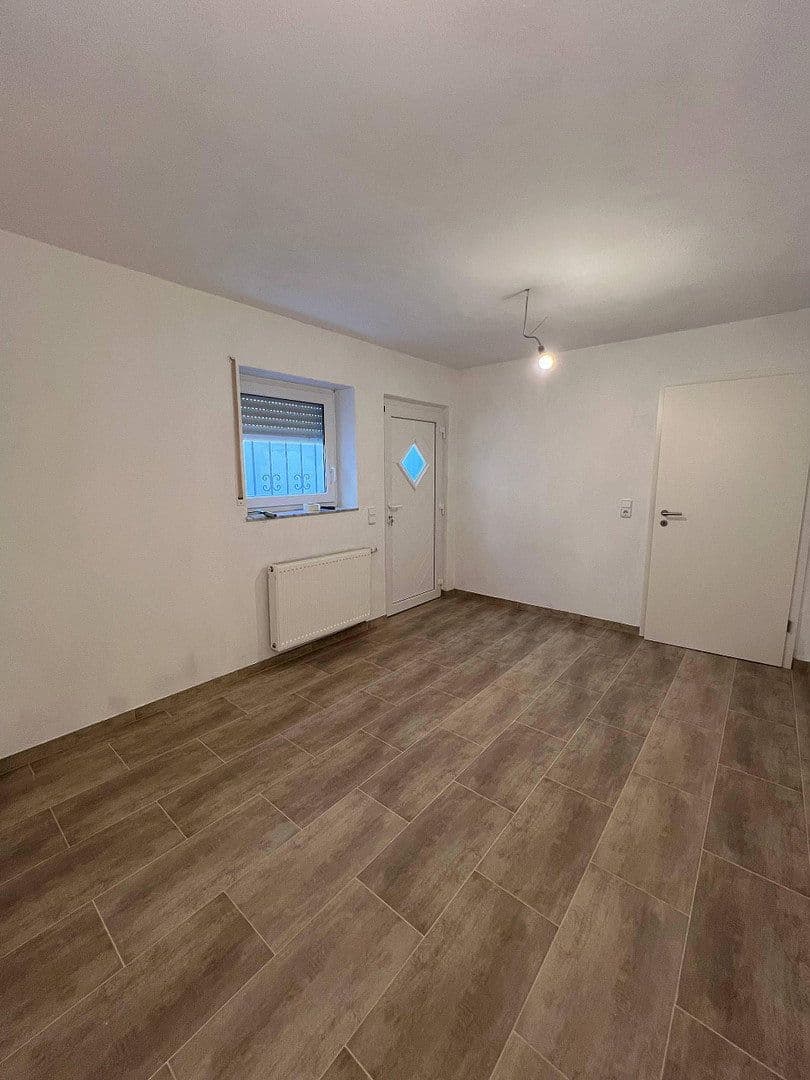 Predaj domu 159 m², pozemok 277 m², Kelsterbach, Hesensko Predaj domu 159 m², pozemok 277 m², Kelsterbach, Hesensko