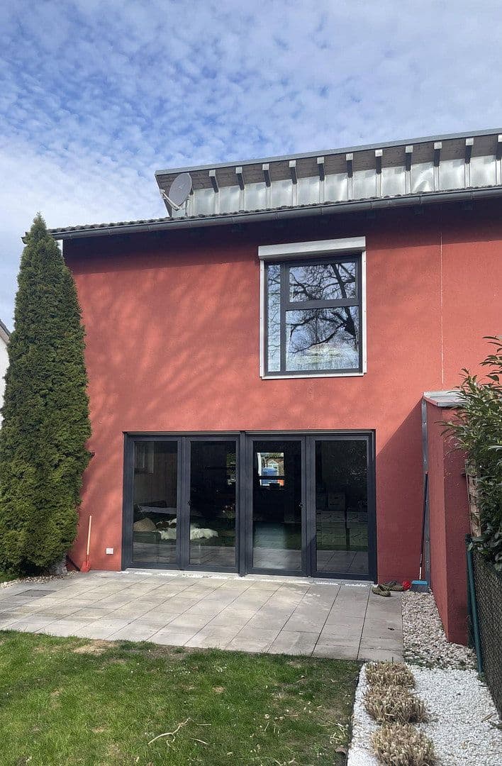 Prenájom domu 149 m², pozemok 284 m², Kirchstr. 10 b, Landsberied, Bavorsko Prenájom domu 149 m², pozemok 284 m², Kirchstr. 10 b, Landsberied, Bavorsko