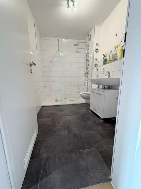 Prenájom bytu 3-izbový 90 m², Barsinghausen, Dolné Sasko Prenájom bytu 3-izbový 90 m², Barsinghausen, Dolné Sasko