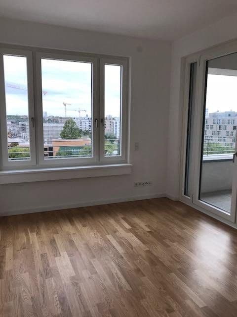 Prenájom bytu 2-izbový 53 m², Gabriele-Tergit-Promenade 21, Berlin, Berlín Prenájom bytu 2-izbový 53 m², Gabriele-Tergit-Promenade 21, Berlin, Berlín