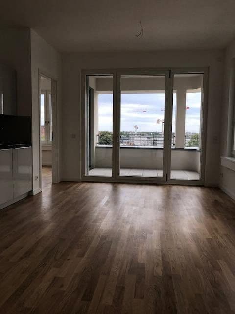 Prenájom bytu 2-izbový 53 m², Gabriele-Tergit-Promenade 21, Berlin, Berlín Prenájom bytu 2-izbový 53 m², Gabriele-Tergit-Promenade 21, Berlin, Berlín