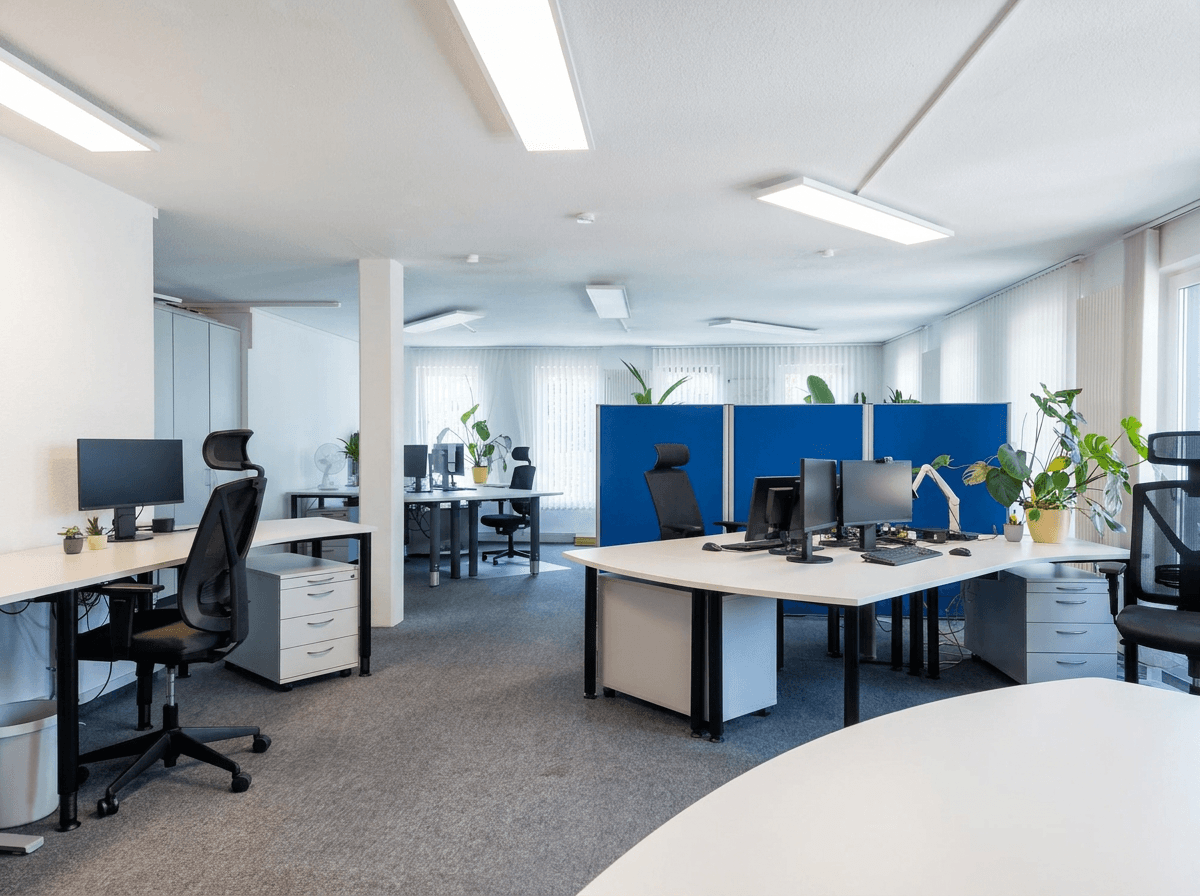 Prenájom kancelárie 208 m², Osterholzer Heerstraße 125-127, Bremen, Brémy Prenájom kancelárie 208 m², Osterholzer Heerstraße 125-127, Bremen, Brémy
