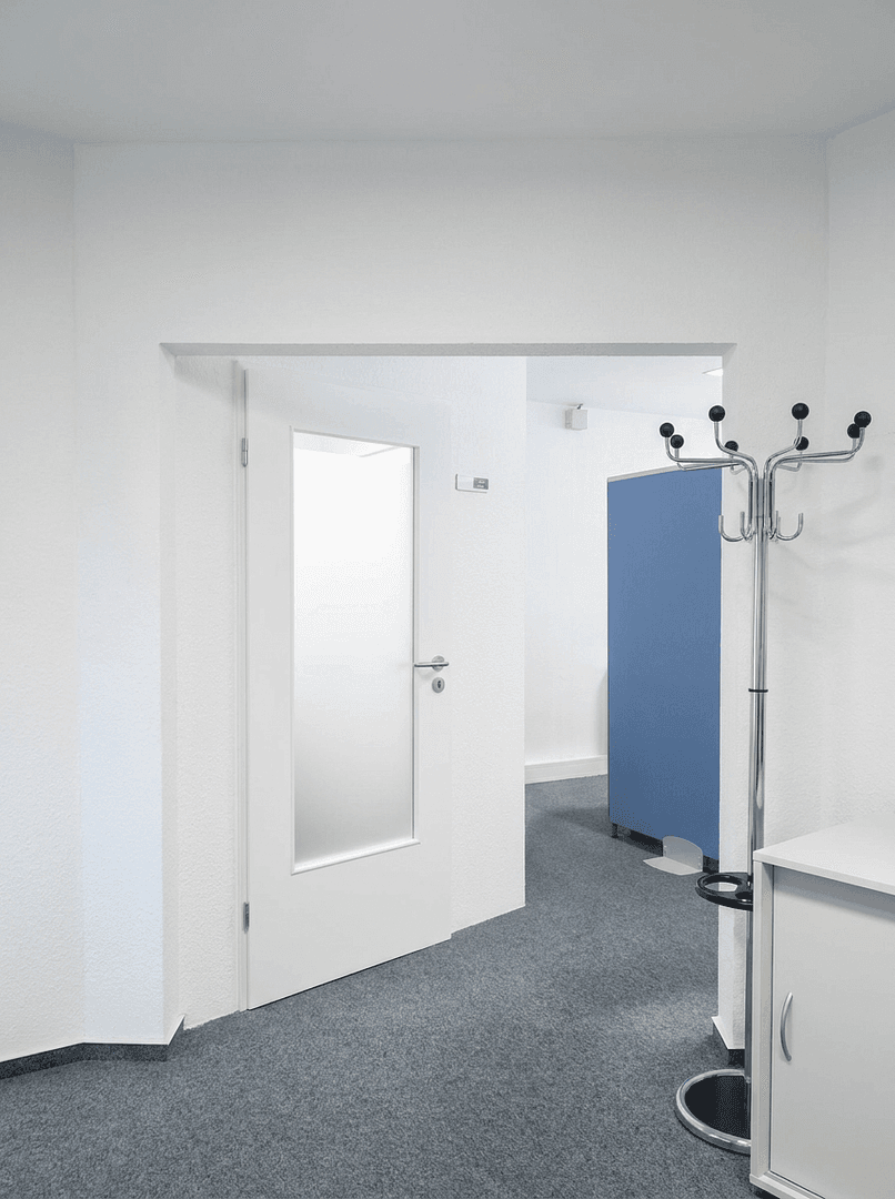 Prenájom kancelárie 208 m², Osterholzer Heerstraße 125-127, Bremen, Brémy Prenájom kancelárie 208 m², Osterholzer Heerstraße 125-127, Bremen, Brémy