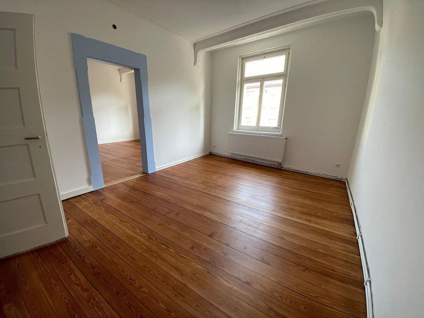 Prenájom bytu 2-izbový 65 m², Stuttgart, Bádensko-Wurttembersko Prenájom bytu 2-izbový 65 m², Stuttgart, Bádensko-Wurttembersko