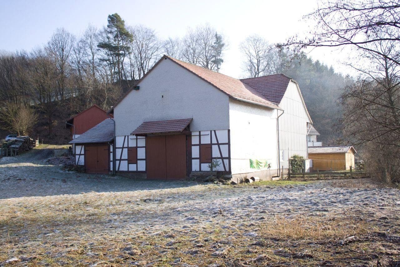 Predaj domu 590 m², pozemok 190.000 m², Liedemühle 1, Neuenstein, Hesensko Predaj domu 590 m², pozemok 190.000 m², Liedemühle 1, Neuenstein, Hesensko
