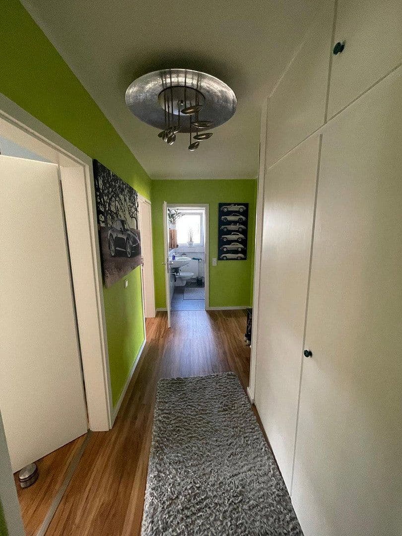 Prenájom bytu 2-izbový 60 m², Wesseling, Severné Porýnie - Westfálsko Prenájom bytu 2-izbový 60 m², Wesseling, Severné Porýnie - Westfálsko