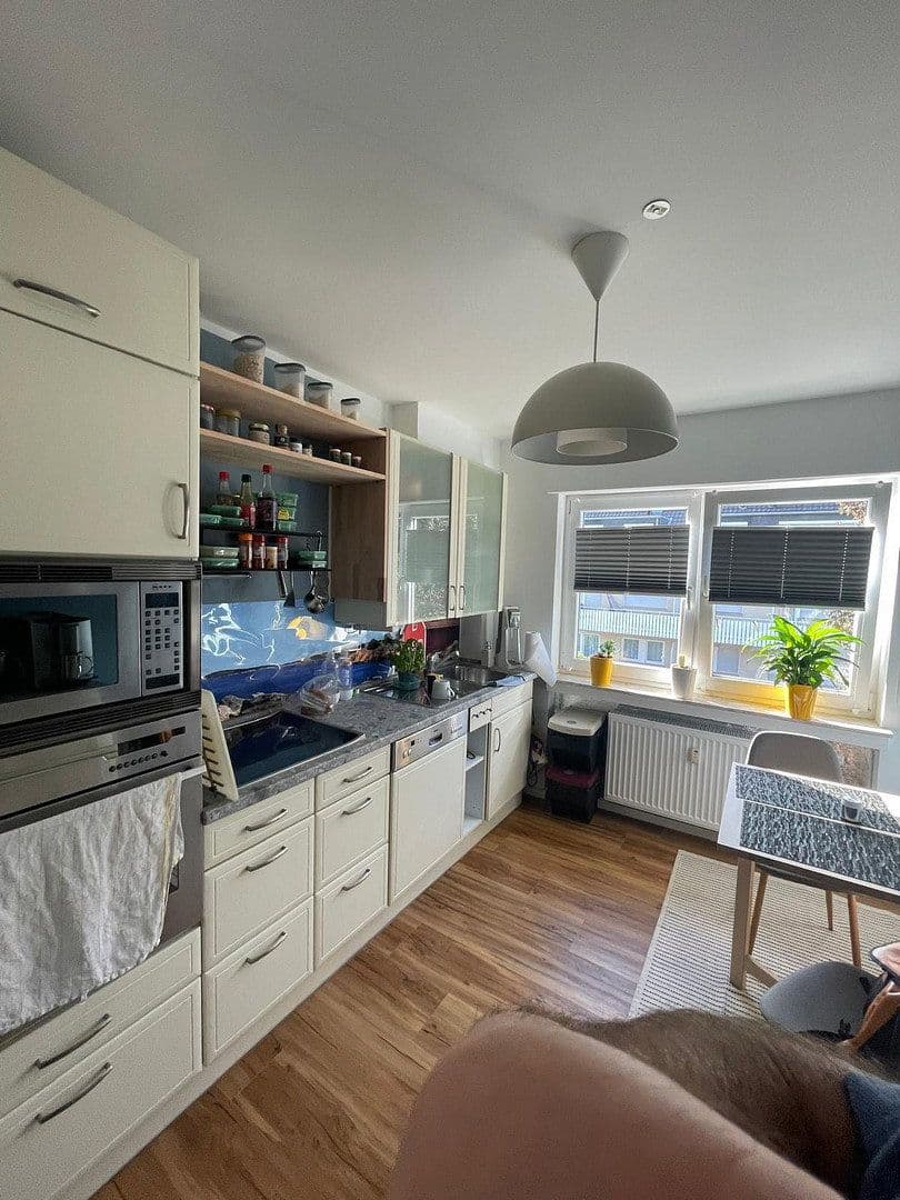 Prenájom bytu 2-izbový 60 m², Wesseling, Severné Porýnie - Westfálsko Prenájom bytu 2-izbový 60 m², Wesseling, Severné Porýnie - Westfálsko