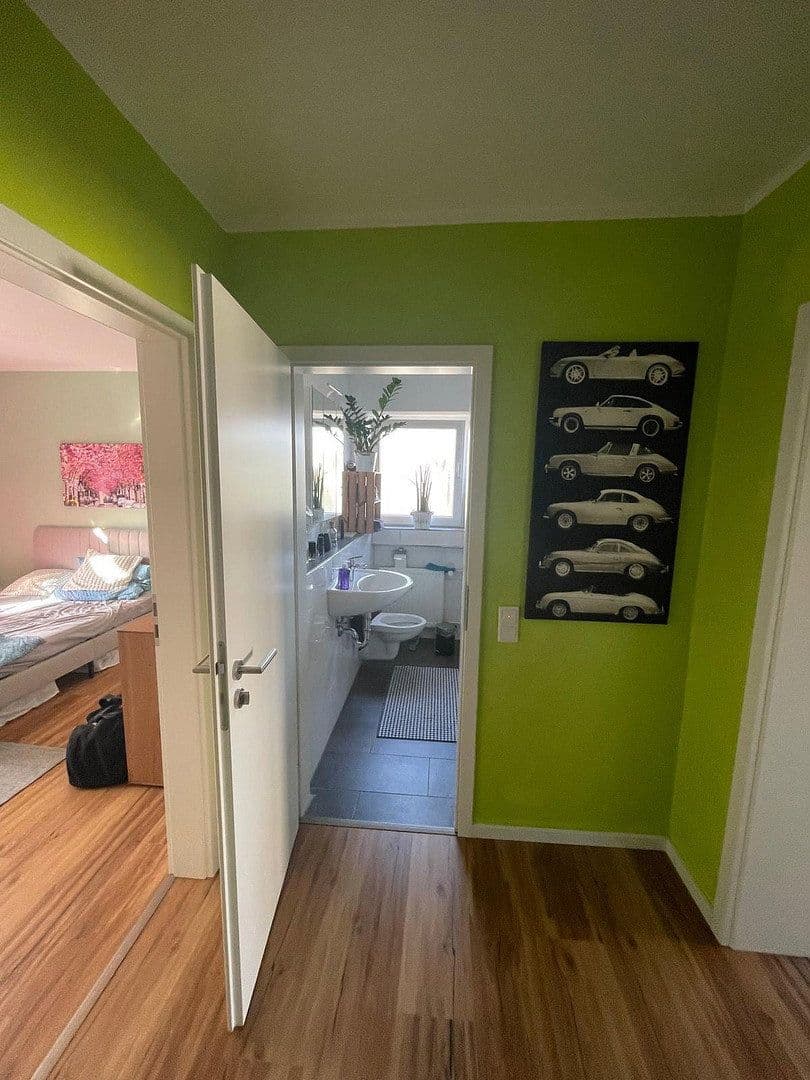 Prenájom bytu 2-izbový 60 m², Wesseling, Severné Porýnie - Westfálsko Prenájom bytu 2-izbový 60 m², Wesseling, Severné Porýnie - Westfálsko