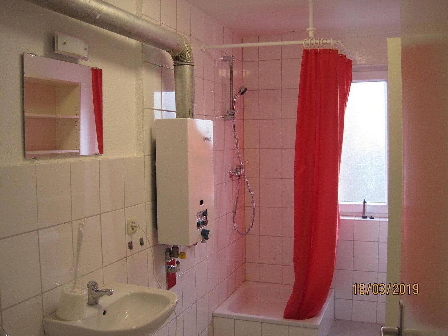 Prenájom bytu 1-izbový 42 m², Scherr - Str. 2, Karlsruhe, Bádensko-Wurttembersko Prenájom bytu 1-izbový 42 m², Scherr - Str. 2, Karlsruhe, Bádensko-Wurttembersko
