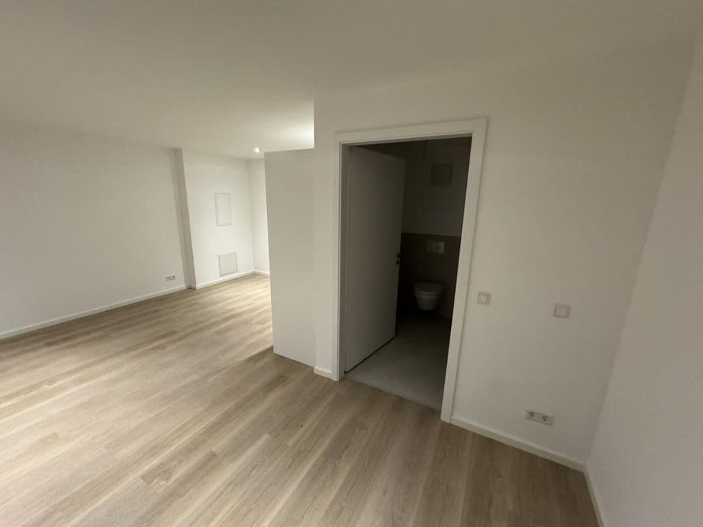 Prenájom bytu 1-izbový 24 m², Worringer Str. 86, Düsseldorf, Severné Porýnie - Westfálsko Prenájom bytu 1-izbový 24 m², Worringer Str. 86, Düsseldorf, Severné Porýnie - Westfálsko