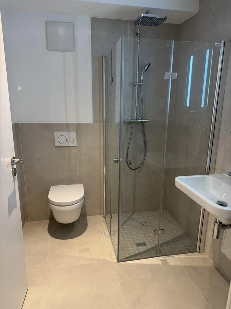 Prenájom bytu 1-izbový 24 m², Worringer Str. 86, Düsseldorf, Severné Porýnie - Westfálsko Prenájom bytu 1-izbový 24 m², Worringer Str. 86, Düsseldorf, Severné Porýnie - Westfálsko
