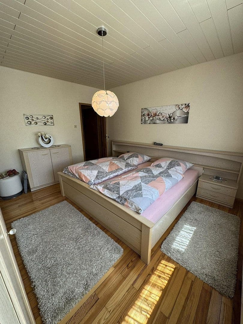 Predaj domu 151 m², pozemok 485 m², Schiffweiler, Sársko Predaj domu 151 m², pozemok 485 m², Schiffweiler, Sársko