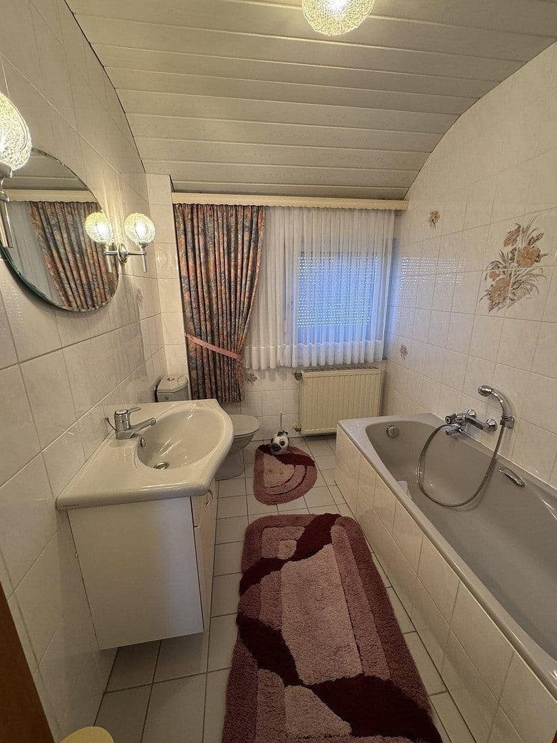 Predaj domu 151 m², pozemok 485 m², Schiffweiler, Sársko Predaj domu 151 m², pozemok 485 m², Schiffweiler, Sársko