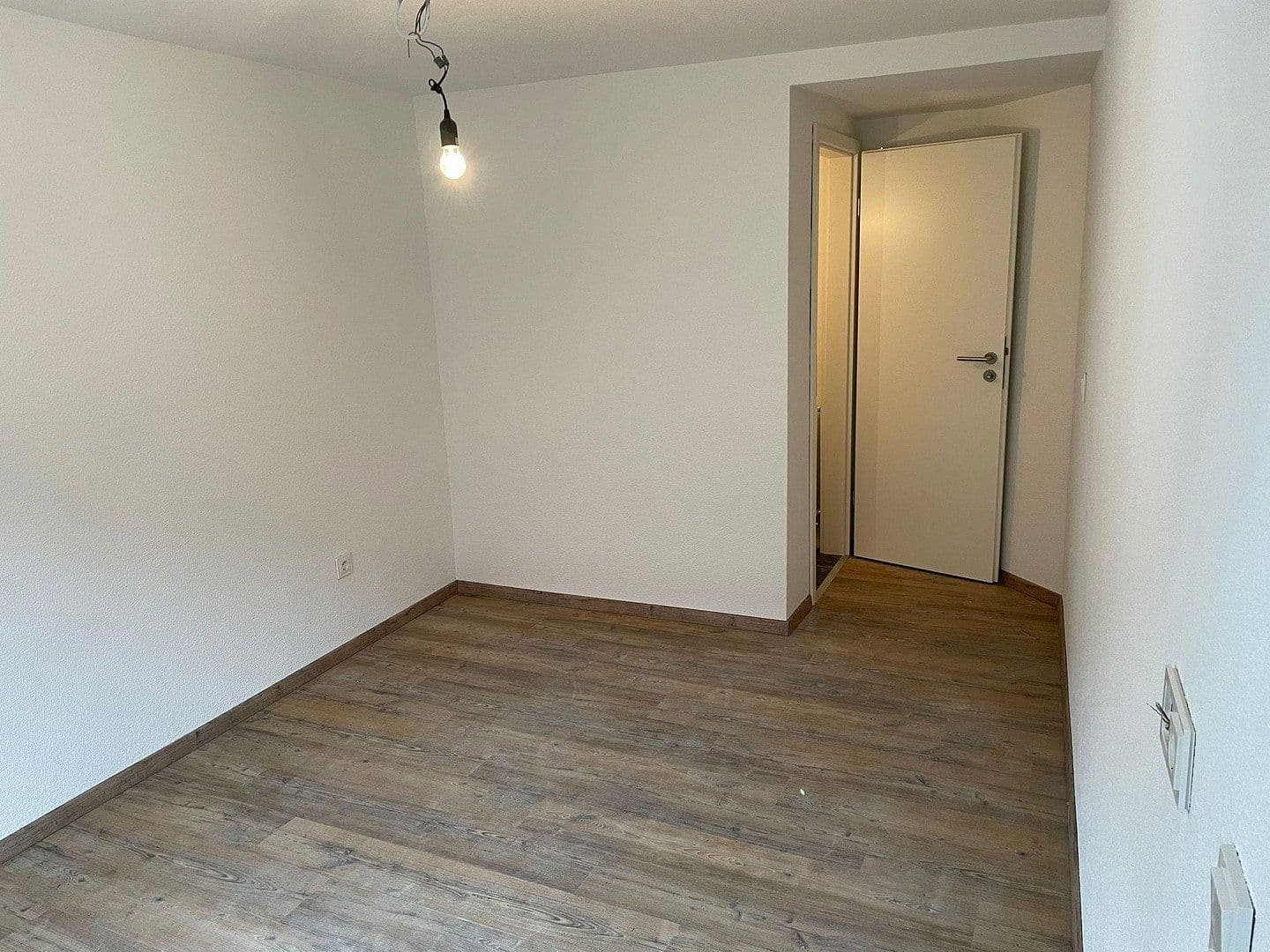 Prenájom bytu 2-izbový 67 m², Obere Vorstadtstr. 113, Walldürn, Bádensko-Wurttembersko Prenájom bytu 2-izbový 67 m², Obere Vorstadtstr. 113, Walldürn, Bádensko-Wurttembersko