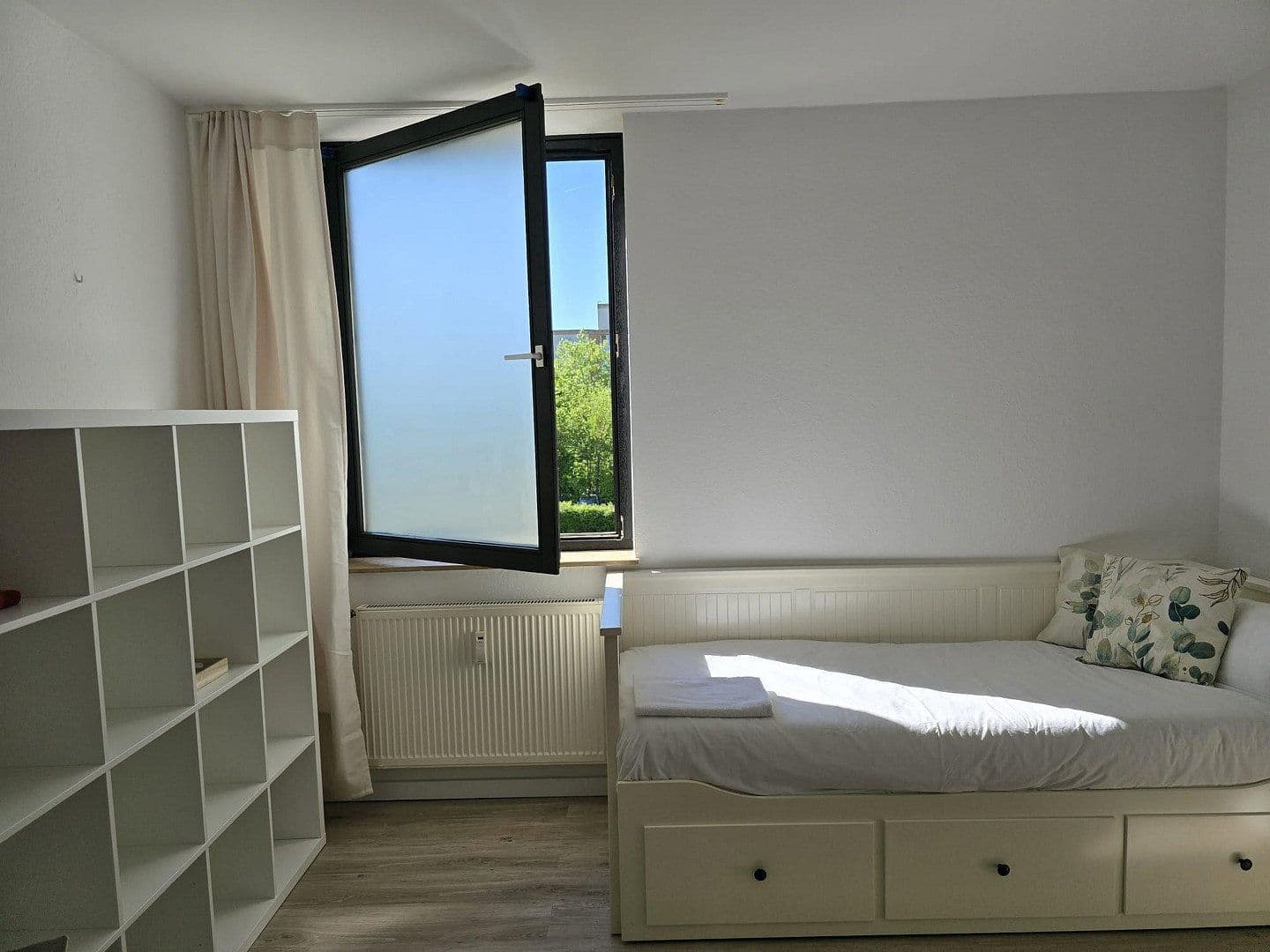 Prenájom bytu 1-izbový 19 m², Richard-Schirrmann-Straße 8-10, Mainz, Porýnie-Falcko Prenájom bytu 1-izbový 19 m², Richard-Schirrmann-Straße 8-10, Mainz, Porýnie-Falcko