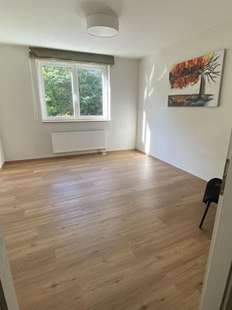 Prenájom bytu 2-izbový 72 m², Paulstr.11, Berlin, Berlín Prenájom bytu 2-izbový 72 m², Paulstr.11, Berlin, Berlín