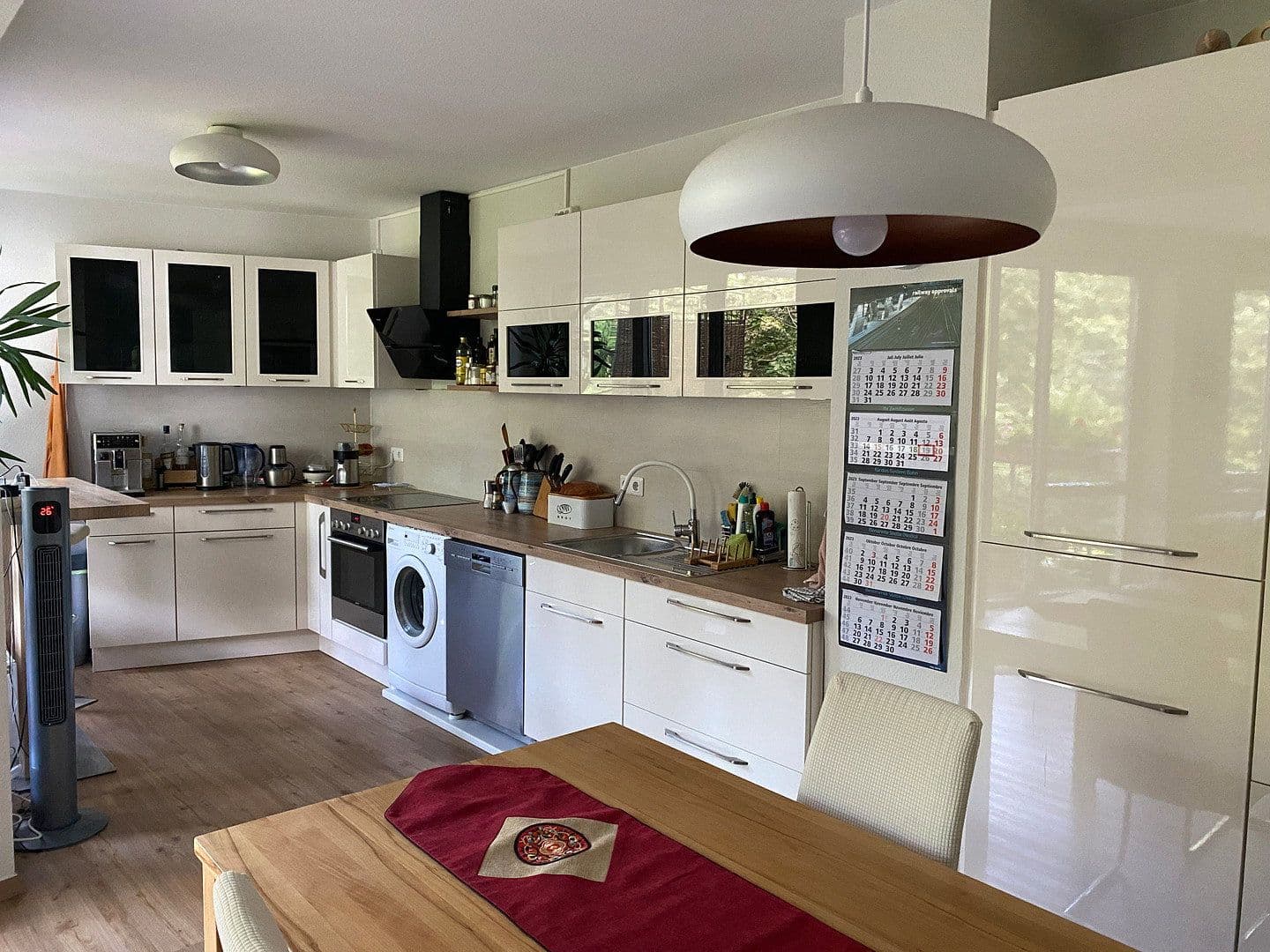 Prenájom bytu 2-izbový 72 m², Paulstr.11, Berlin, Berlín Prenájom bytu 2-izbový 72 m², Paulstr.11, Berlin, Berlín